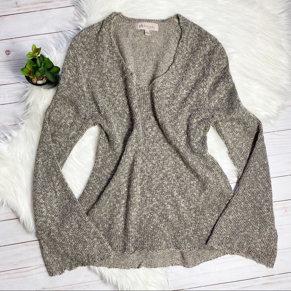 PHILOSOPHY KNIT LOGO SWEATER WITH BUTTON ON SHOULDER WITH BOW